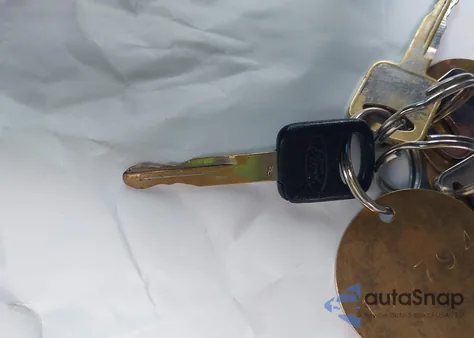 2010 Ford E-150 Commercial/Recreational из США, поврежденный, VIN 1FTNE1EW7ADA91787